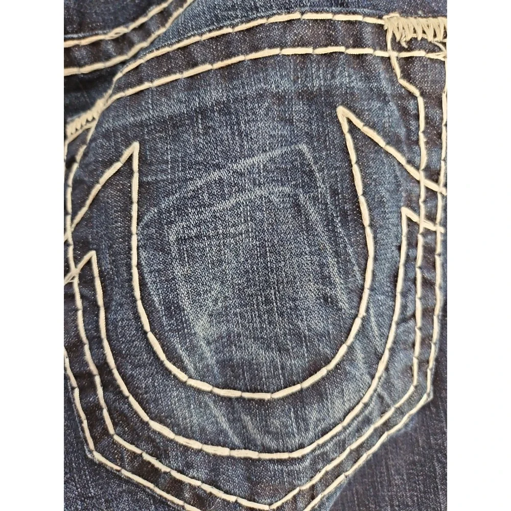 True Religion Joey Super T Denim Jeans Mens Size 36x33  Actual 36×31  USA